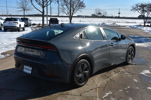 Used 2023 Toyota Prius LE image 5