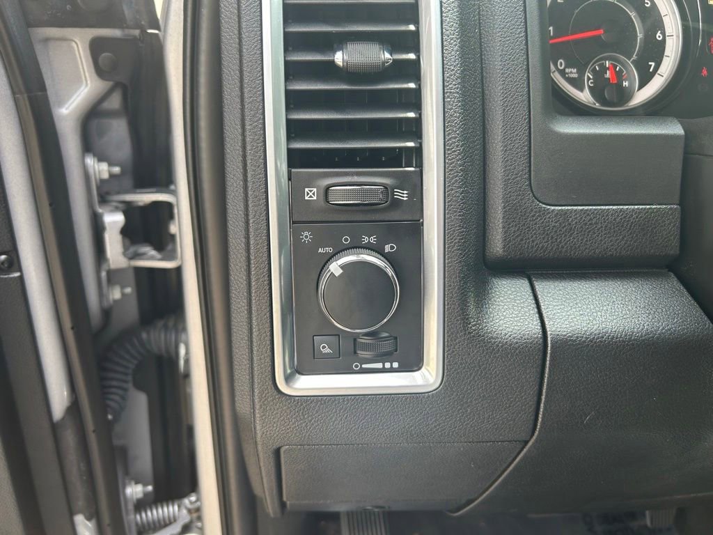 Used 2024 RAM 1500 Classic SLT RWD image 37