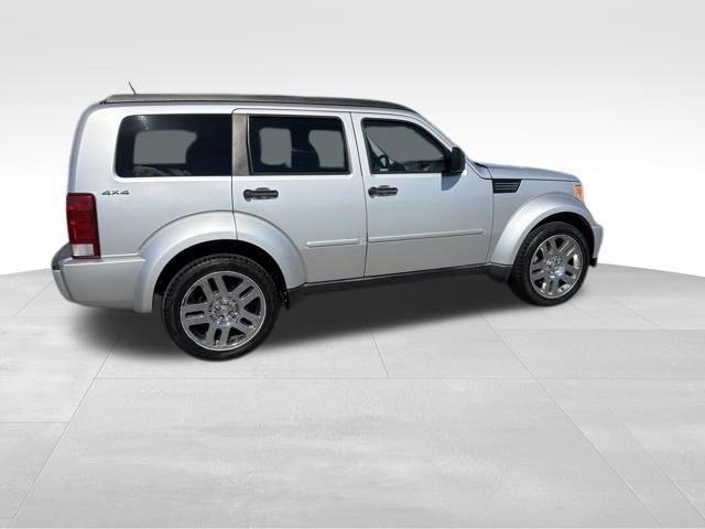 Used 2011 Dodge Nitro Heat AWD/4WD image 12