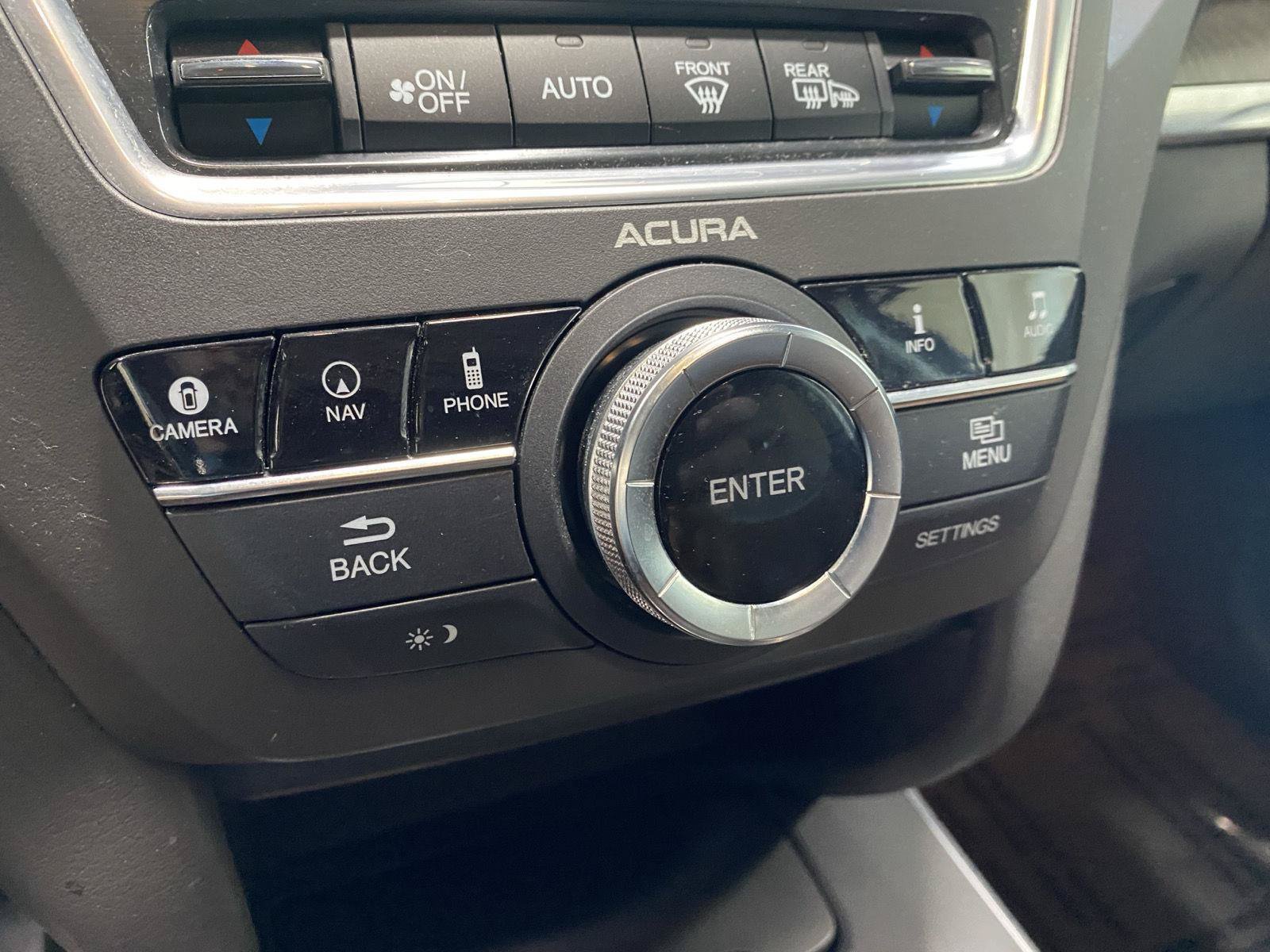 Used 2017 Acura MDX FWD w/ Advance Package image 29