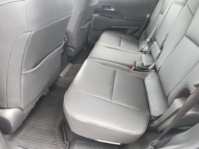 Used 2024 Lexus GX 550 w/ Accessory Package (Z1) AWD/4WD image 28