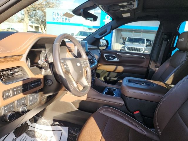 Used 2021 Chevrolet Suburban High Country image 17