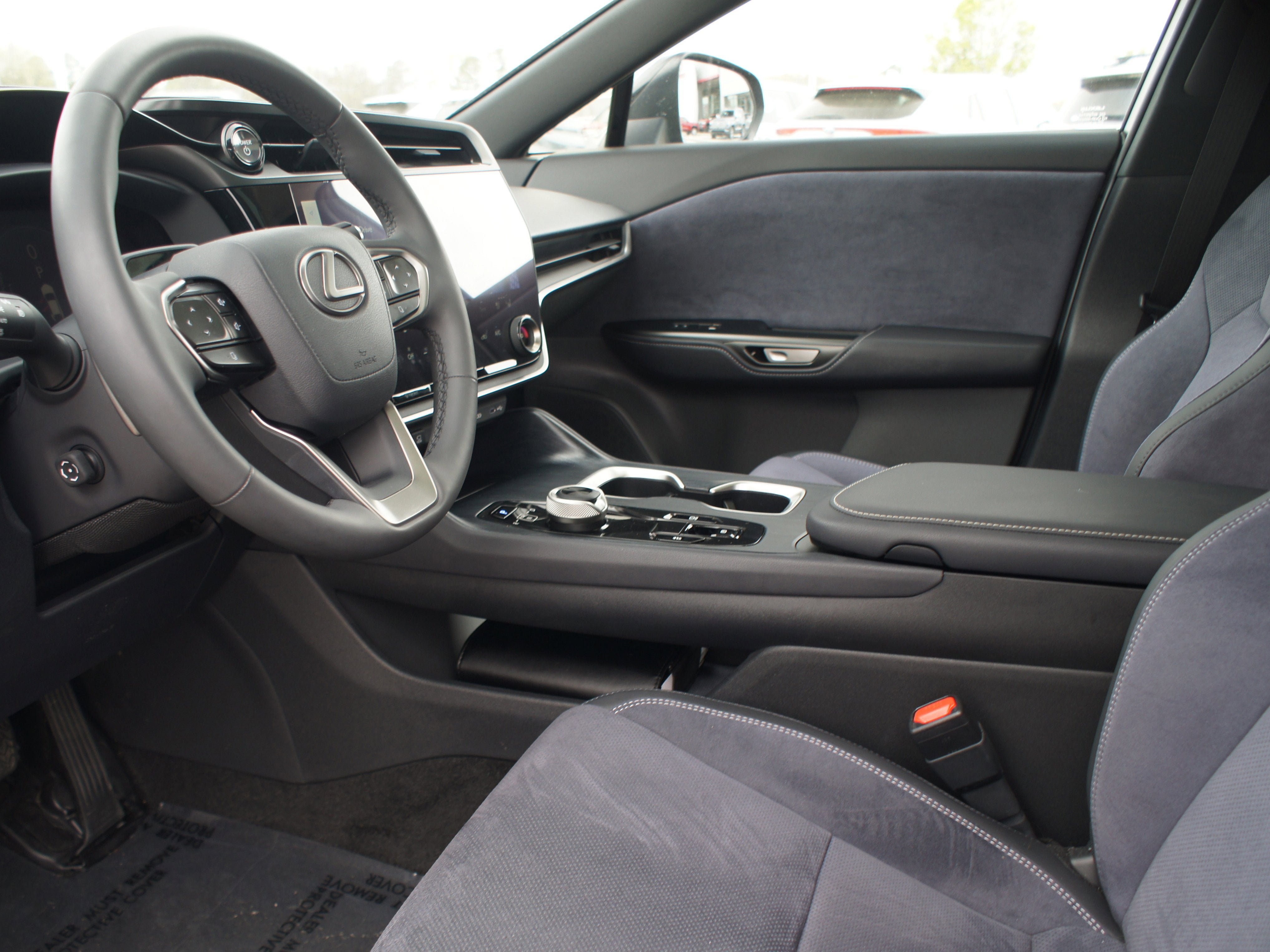Used 2023 Lexus RZ 450e Premium AWD/4WD image 14