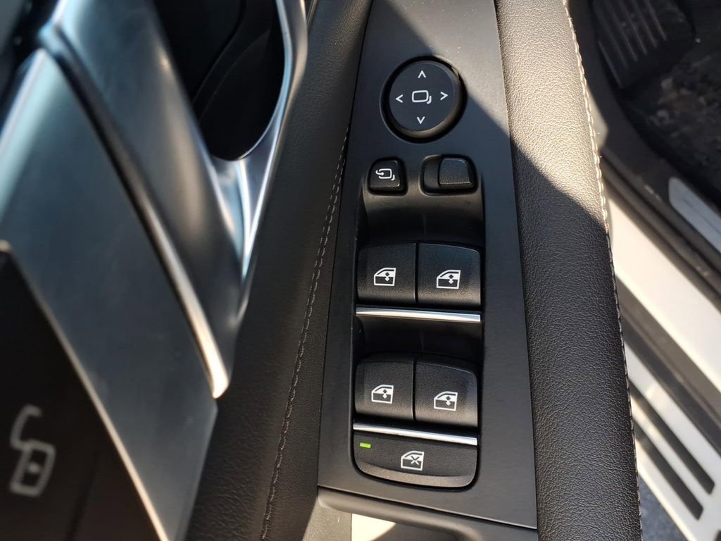 Used 2024 BMW X5 xDrive40i w/ Premium Package image 17