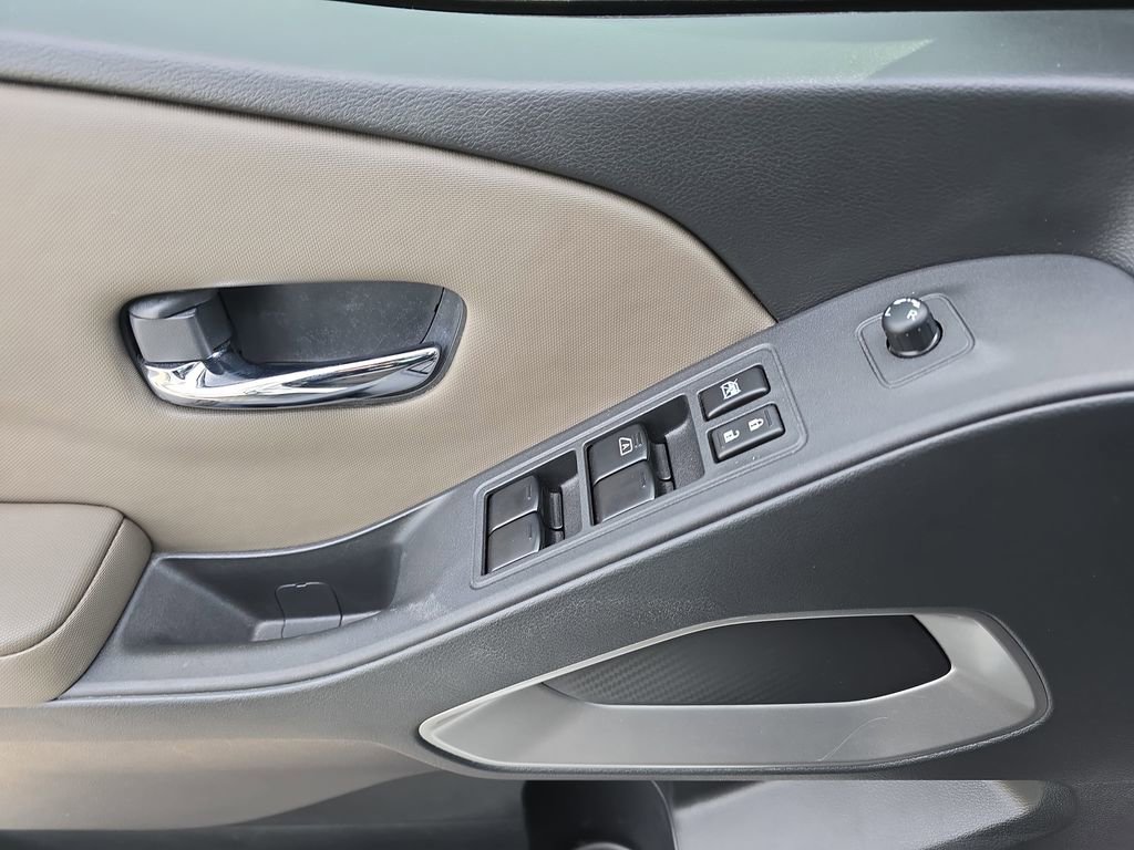 Used 2024 Nissan Frontier SV w/ SV Convenience Package image 31