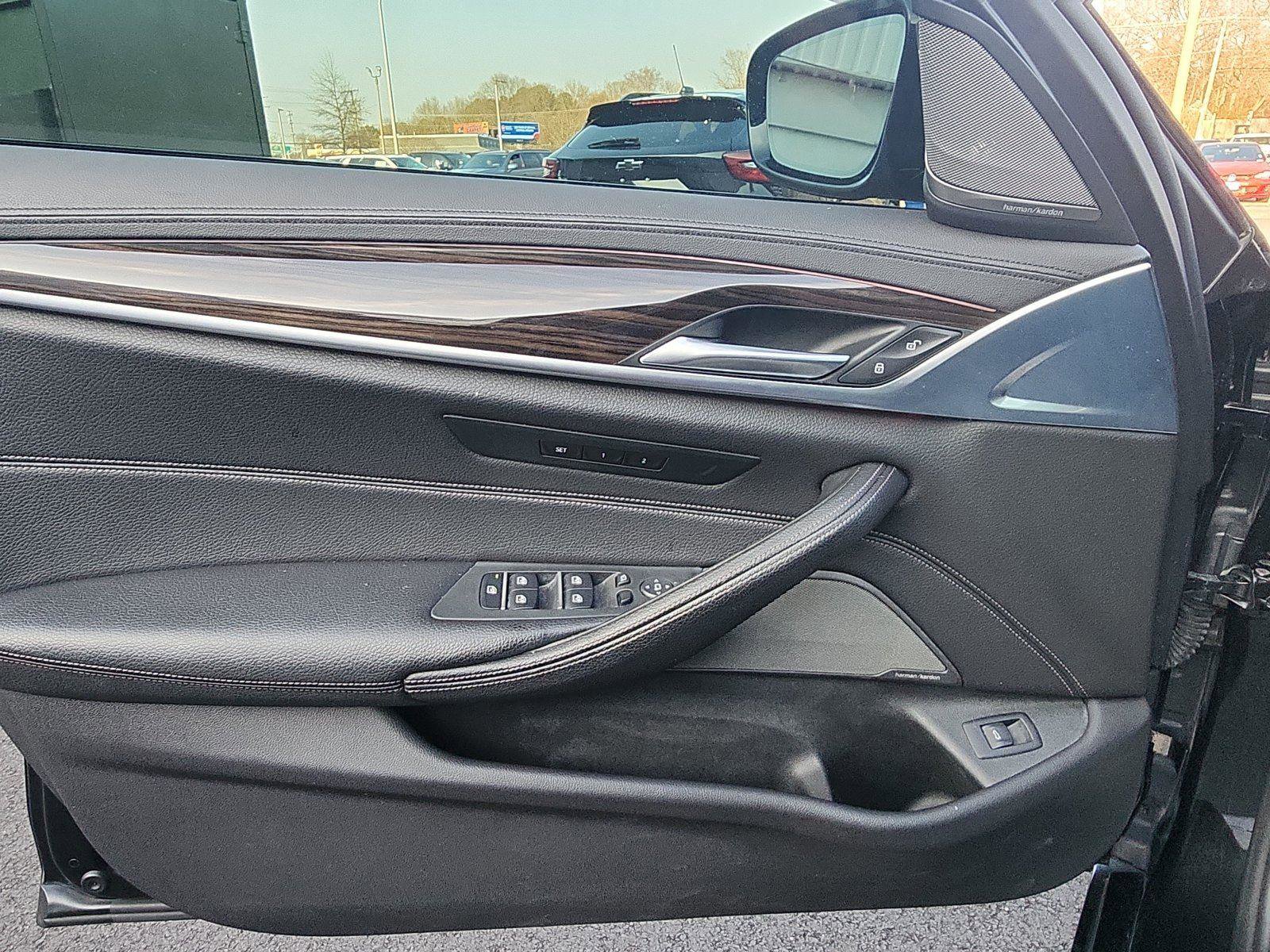 Used 2018 BMW 540i xDrive 540i xDrive image 17