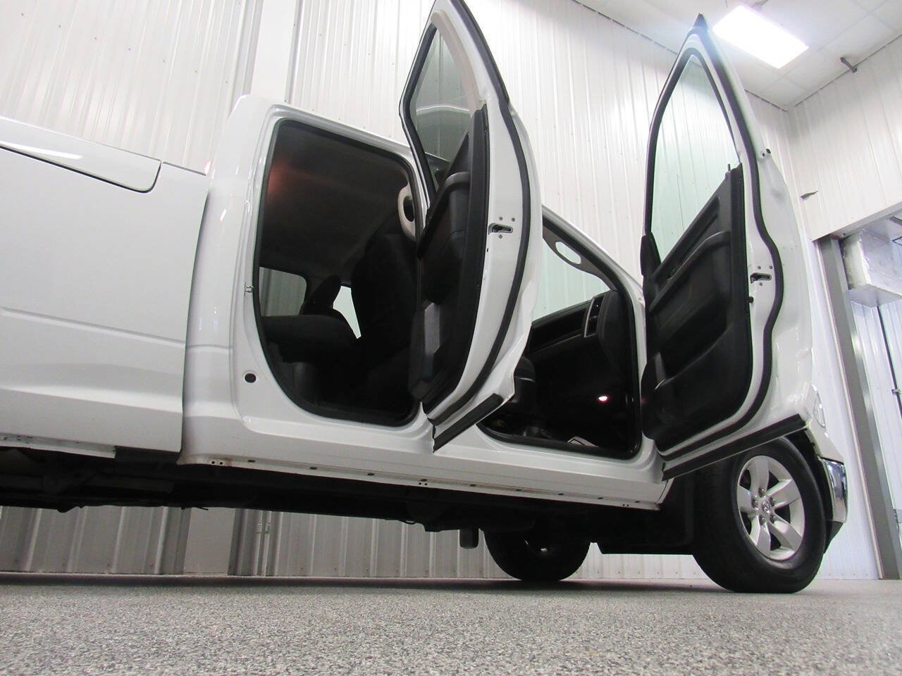 Used 2022 RAM 1500 Tradesman w/ Electronics Group AWD/4WD image 22