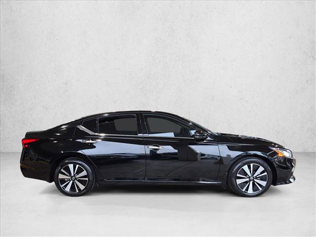 Used 2021 Nissan Altima 2.5 SL FWD image 4