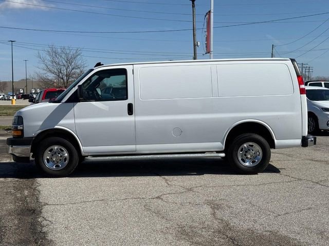 Used 2024 Chevrolet Express 2500 Work Van w/ Driver Convenience Package video 2