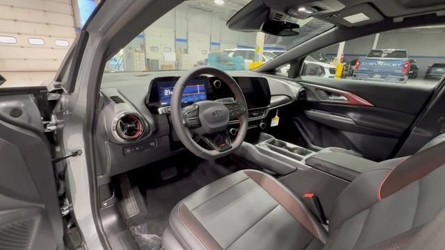 New 2026 Chevrolet Equinox EV RS FWD image 13