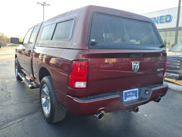 Used 2017 RAM 1500 Express AWD/4WD image 5