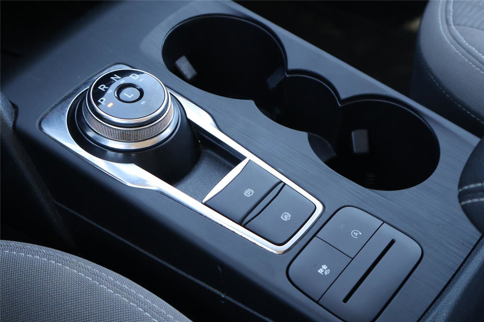 Certified 2020 Ford Escape S image 25