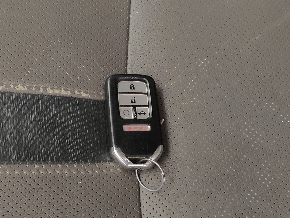 Used 2017 Honda Civic Touring image 32