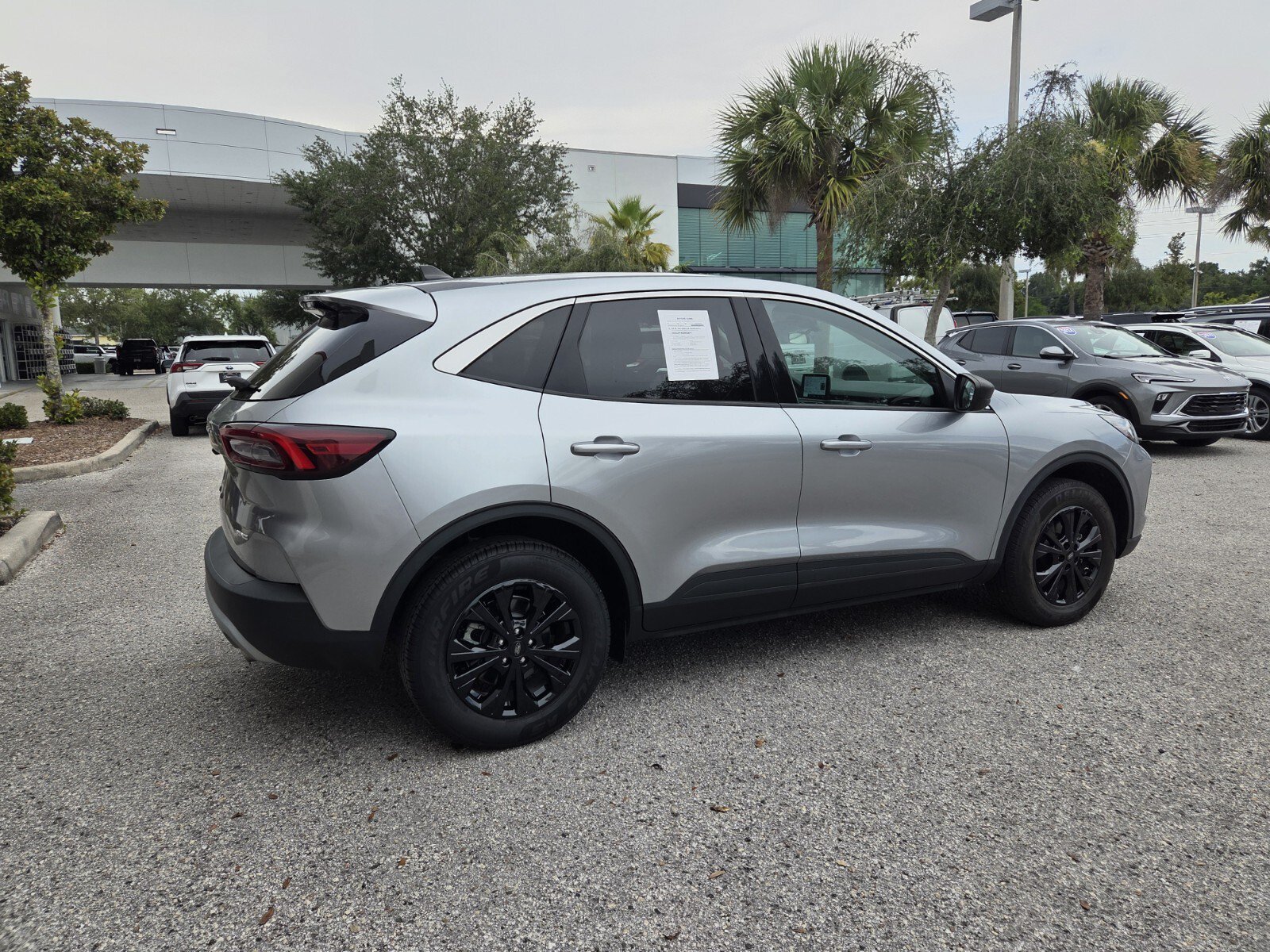 Used 2024 Ford Escape Active AWD/4WD image 12