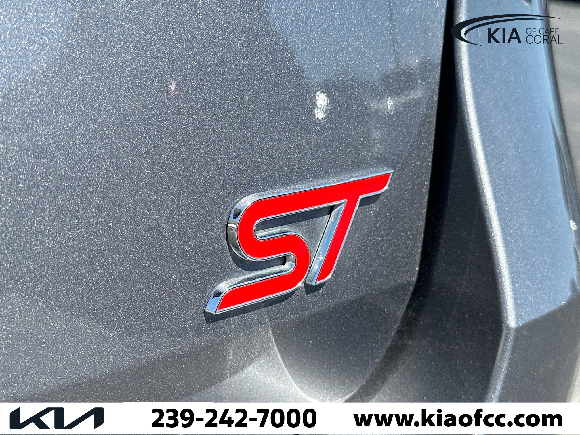 Used 2022 Ford Explorer ST w/ Equipment Group 401A image 8