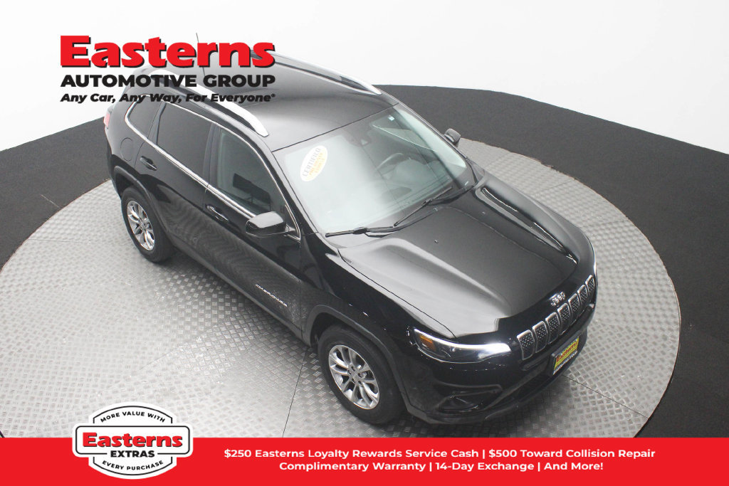 Used 2021 Jeep Cherokee Latitude Plus AWD/4WD image 4