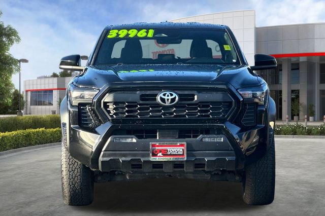 Used 2024 Toyota Tacoma TRD Off-Road image 10