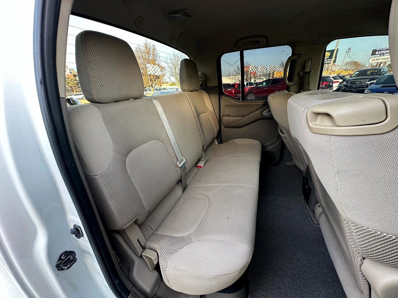 Used 2013 Nissan Frontier SV w/ SV Value Truck Pkg image 15