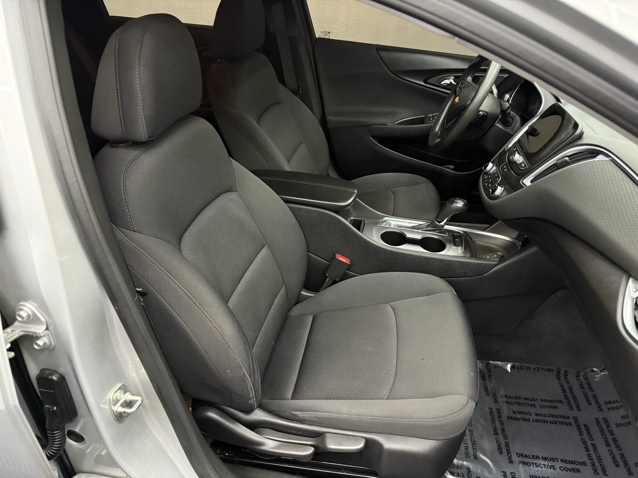 Used 2020 Chevrolet Malibu LT FWD image 6