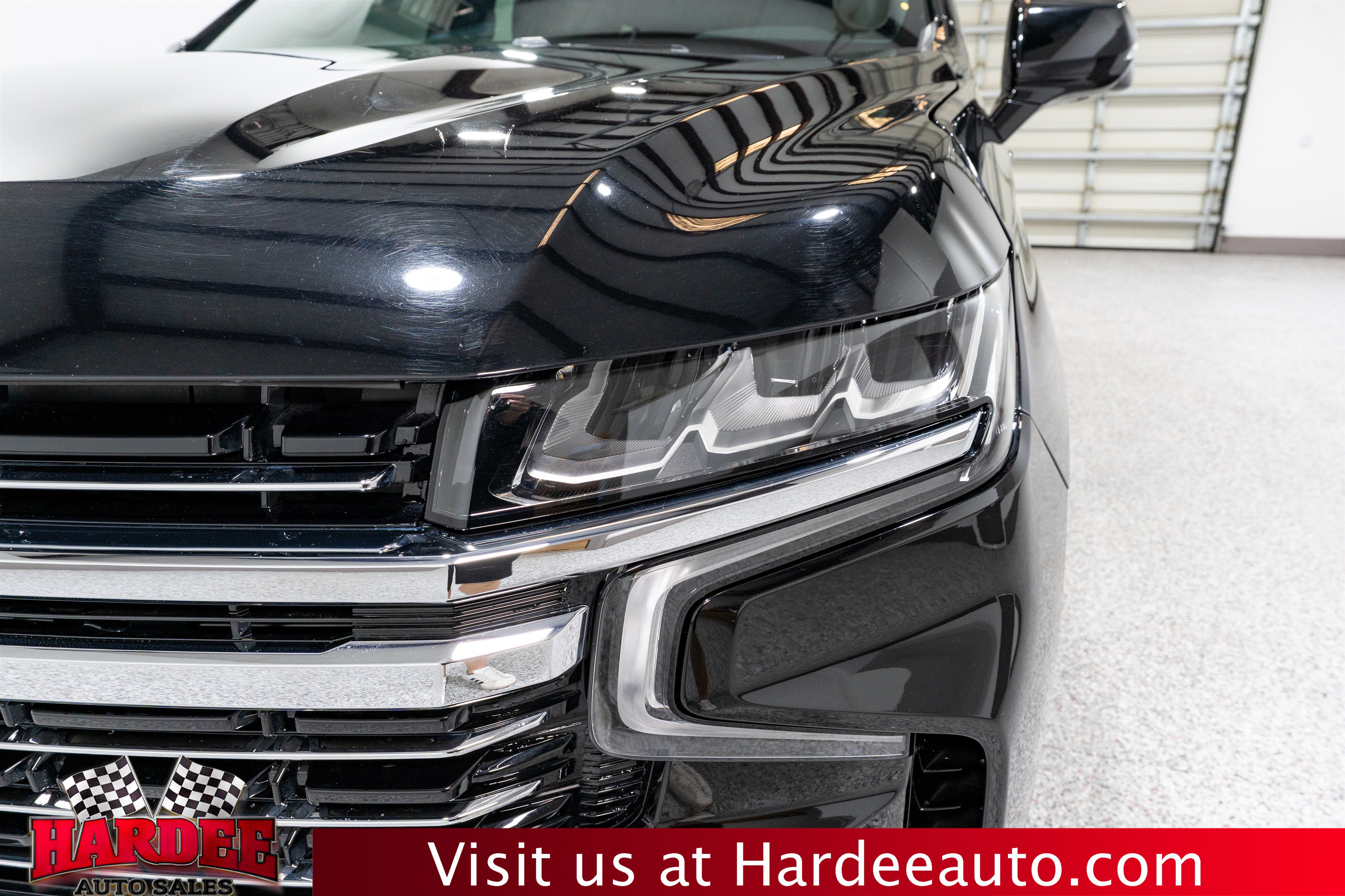 Used 2022 Chevrolet Tahoe LT w/ Luxury Package AWD/4WD image 8