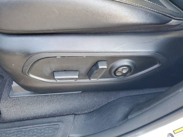 Used 2022 Jeep Grand Cherokee L Limited AWD/4WD image 19