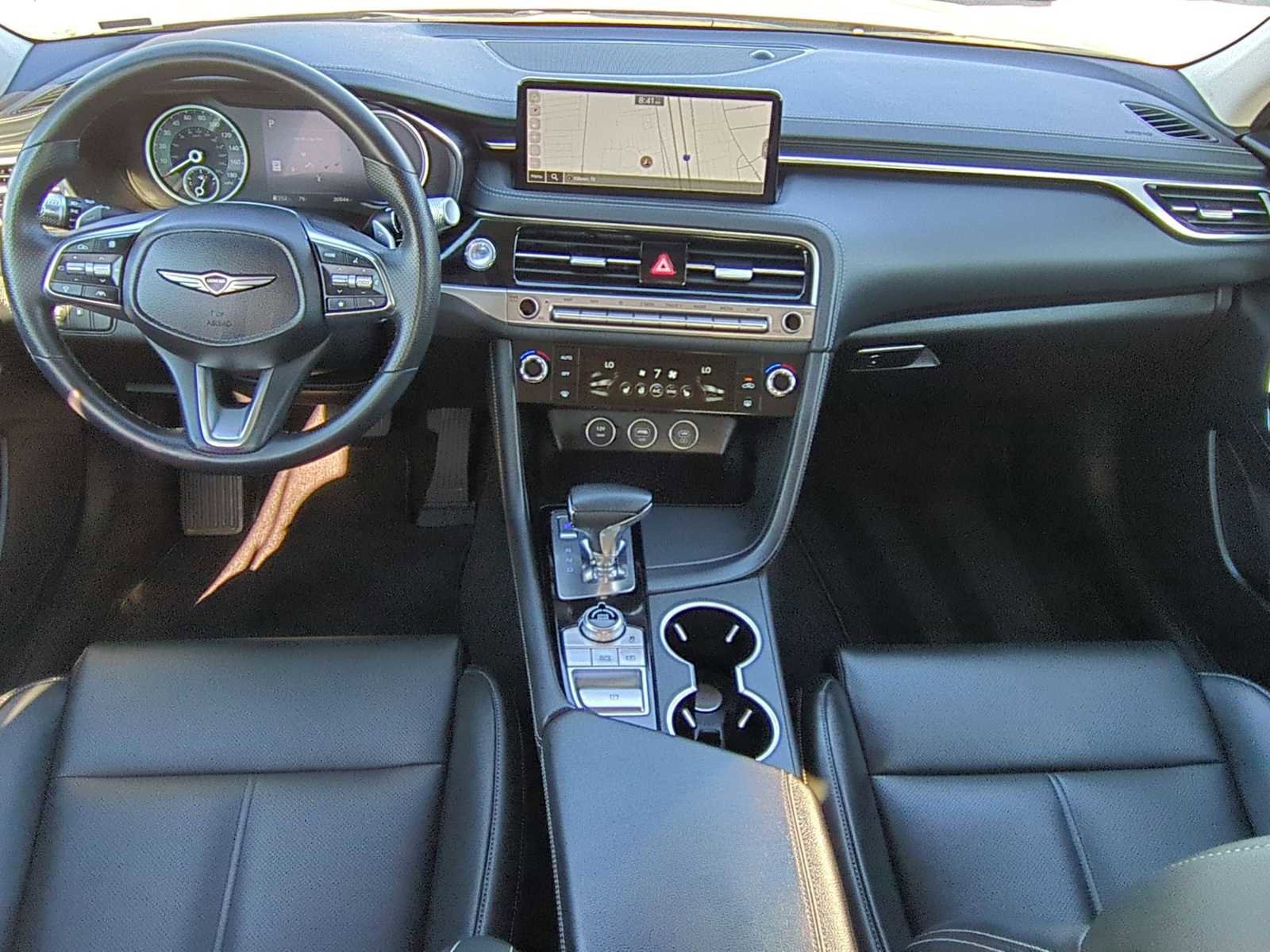 Used 2025 Genesis G70 2.5T image 20