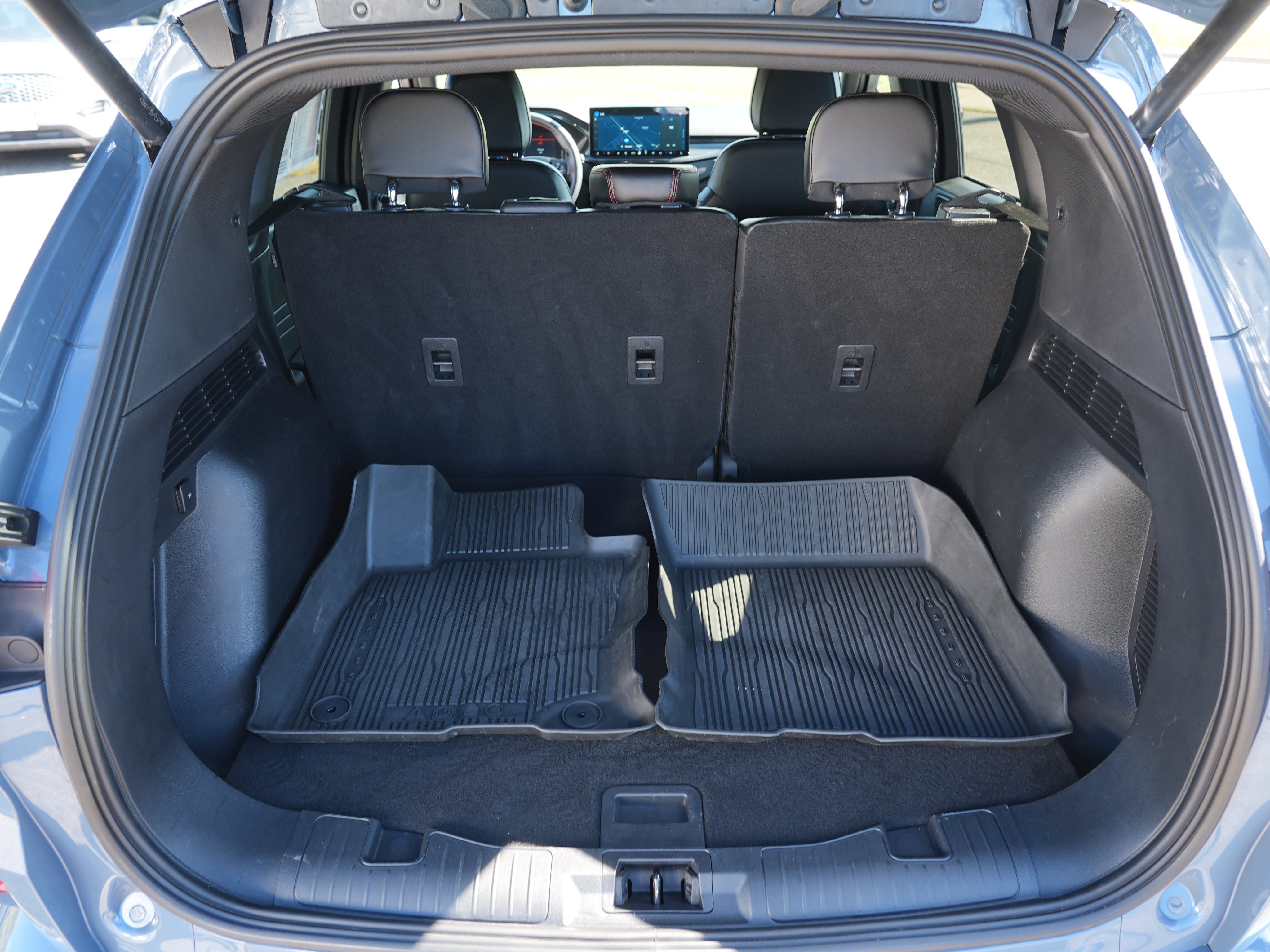 Used 2024 Ford Escape ST-Line w/ Tech Pack #1 AWD/4WD image 30
