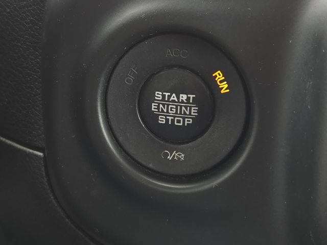 Used 2018 Jeep Wrangler Unlimited Sport AWD/4WD image 23