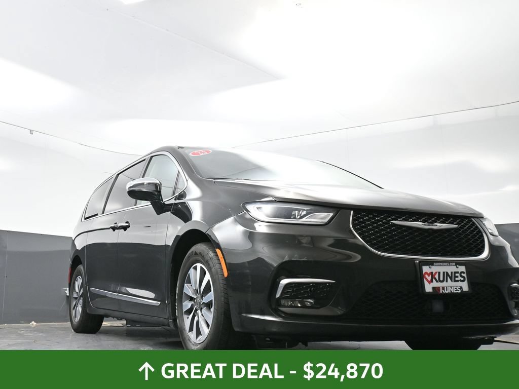 Used 2023 Chrysler Pacifica Limited FWD image 55