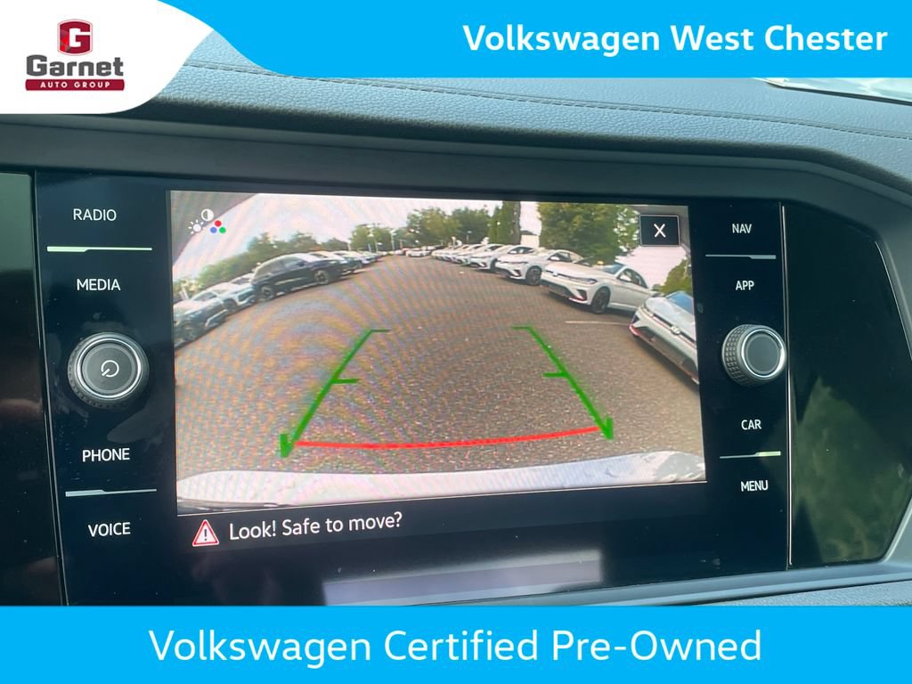 Certified 2024 Volkswagen Jetta SEL FWD image 25