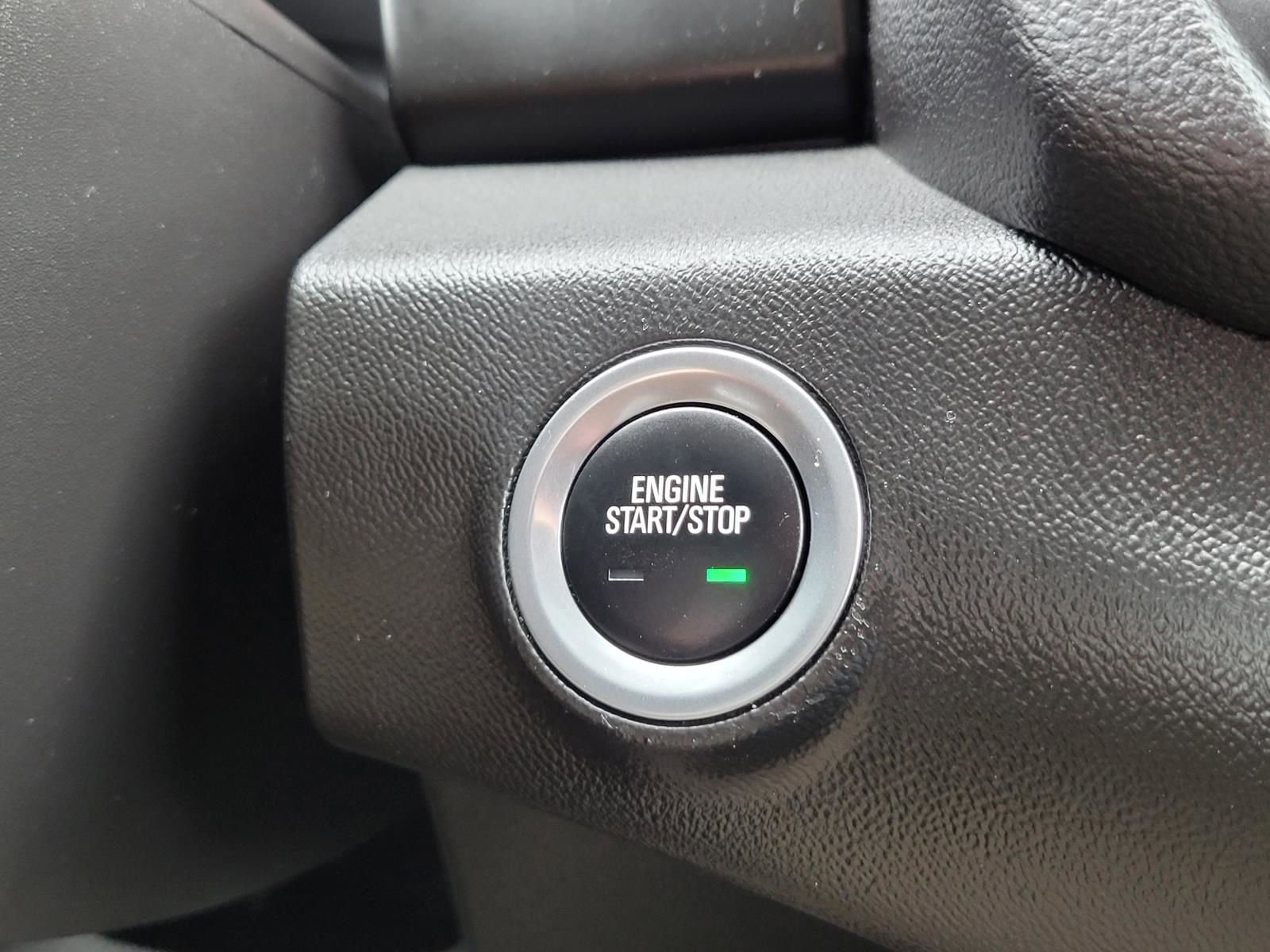 Used 2024 GMC Terrain SLT image 29