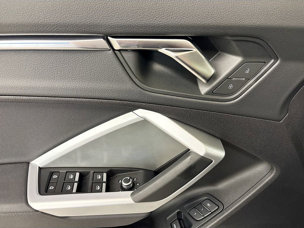 New 2025 Audi Q3 2.0T Premium Plus image 19