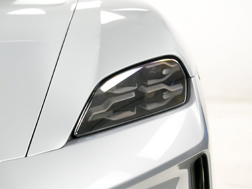 New 2026 Porsche Taycan AWD/4WD image 7