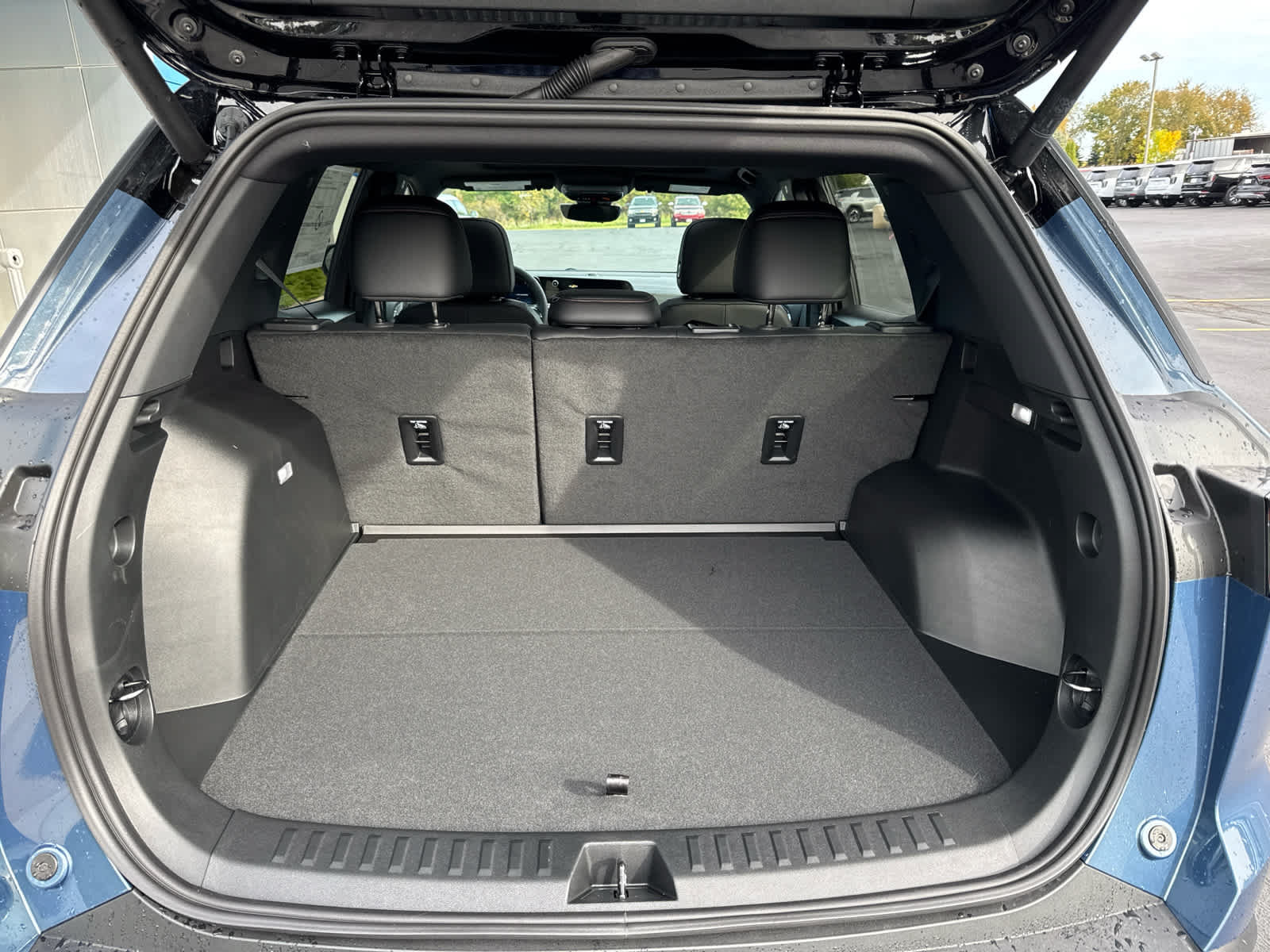 New 2027 Chevrolet Equinox RS w/ Safety and Technology Package AWD/4WD image 14