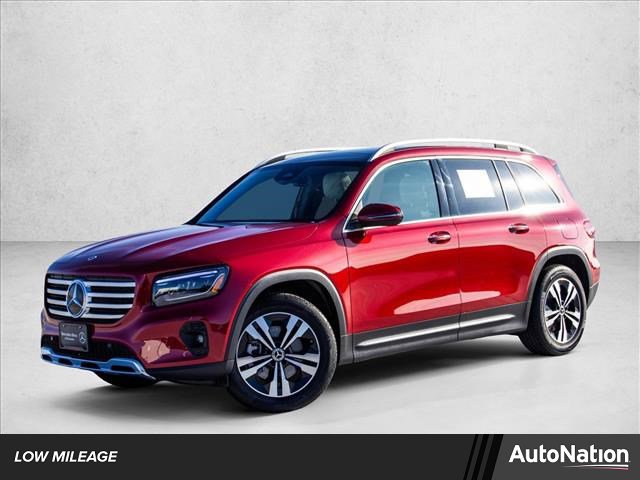 Certified 2026 Mercedes-Benz GLB 250 4MATIC image 1