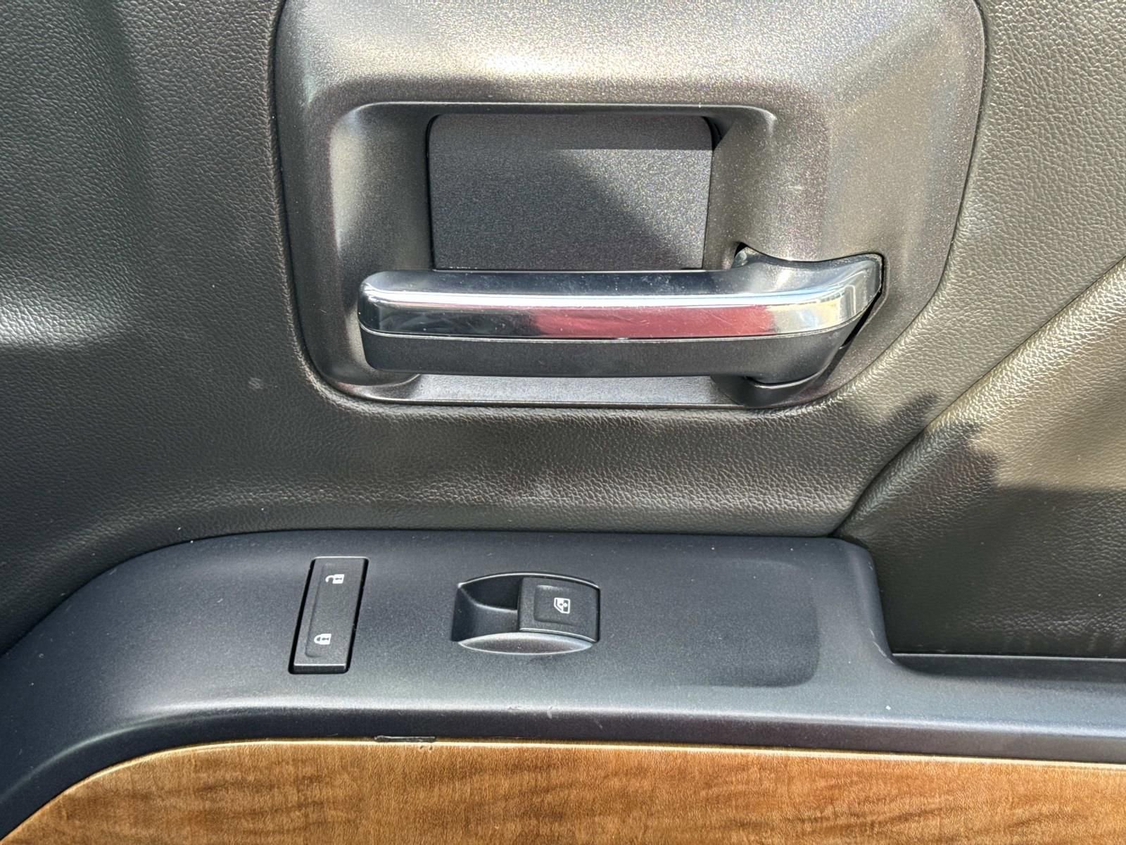 Used 2015 Chevrolet Silverado 1500 LTZ image 14