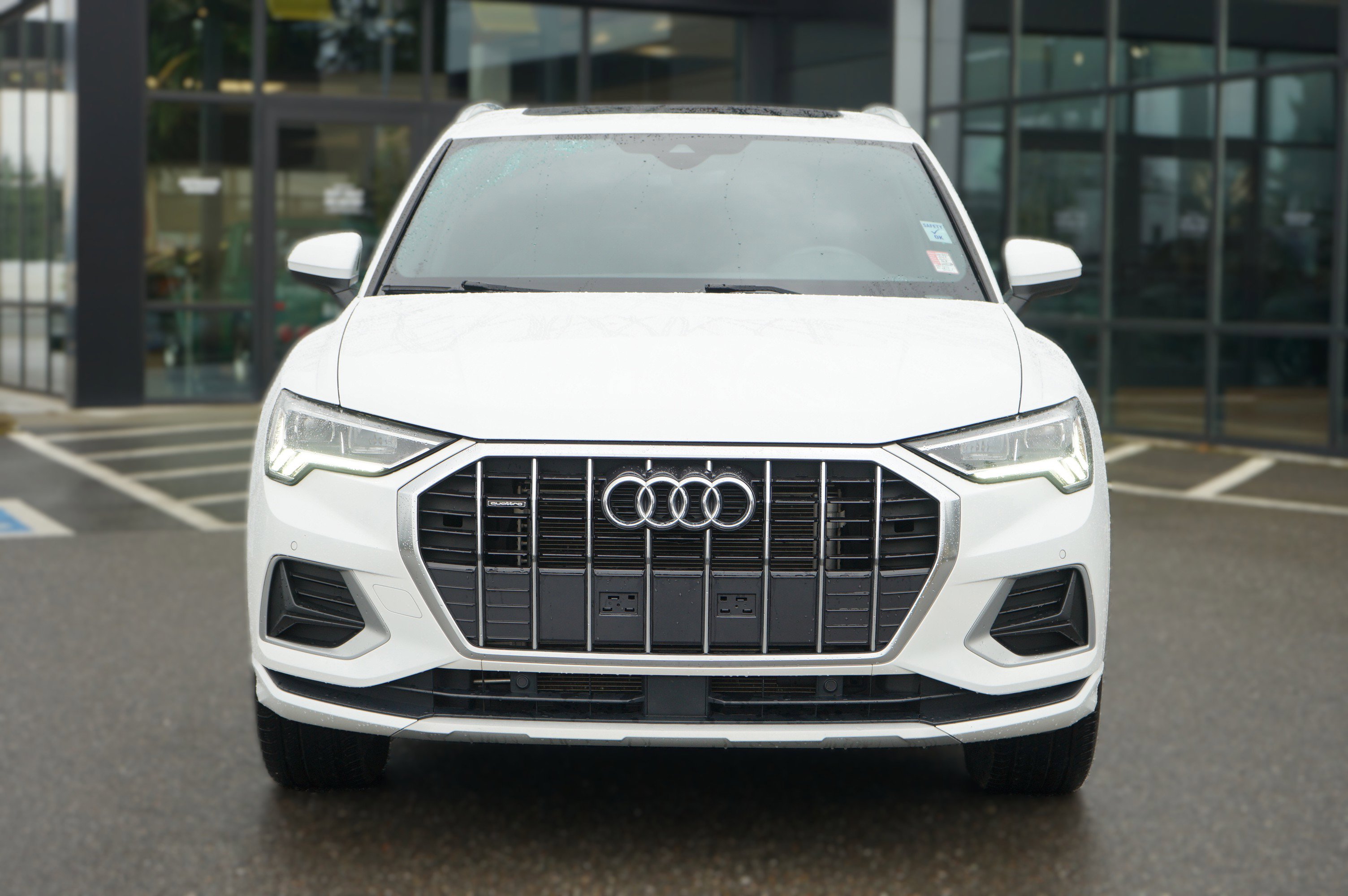 Used 2023 Audi Q3 2.0T Premium AWD/4WD image 10