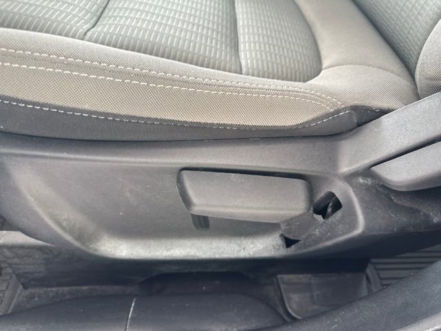 Used 2022 Ford Escape S AWD/4WD image 12
