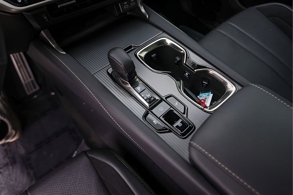 Used 2024 Lexus RX 500h F Sport w/ Convenience Package image 23