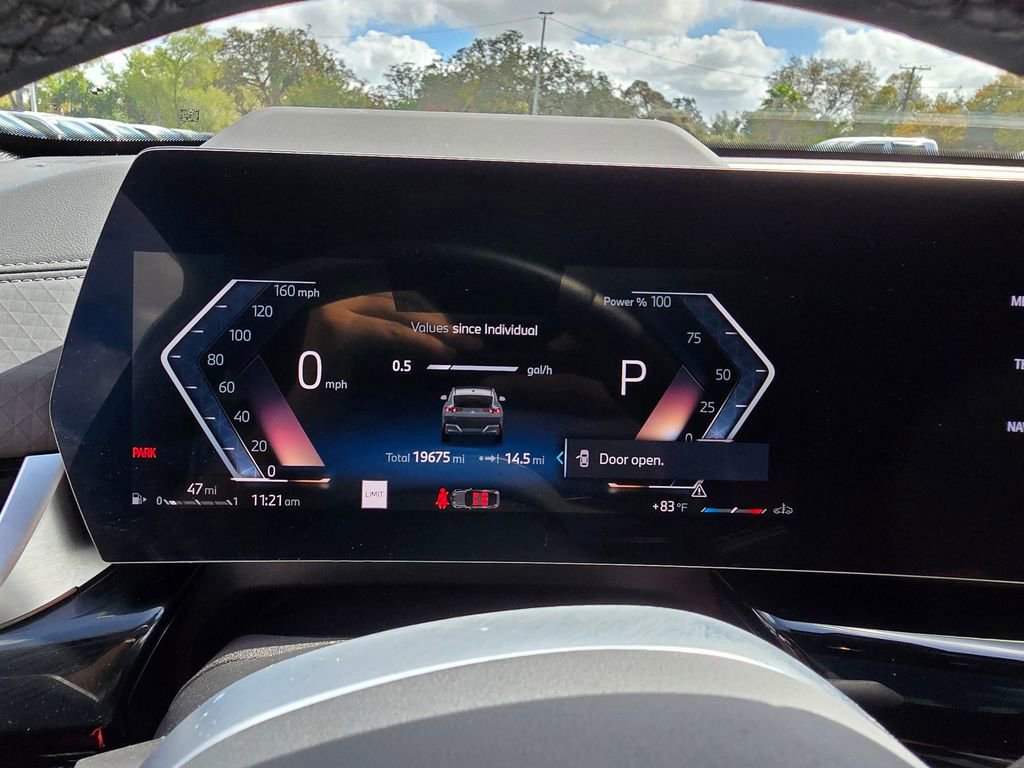 Used 2025 BMW X2 xDrive28i w/ Premium Package image 21