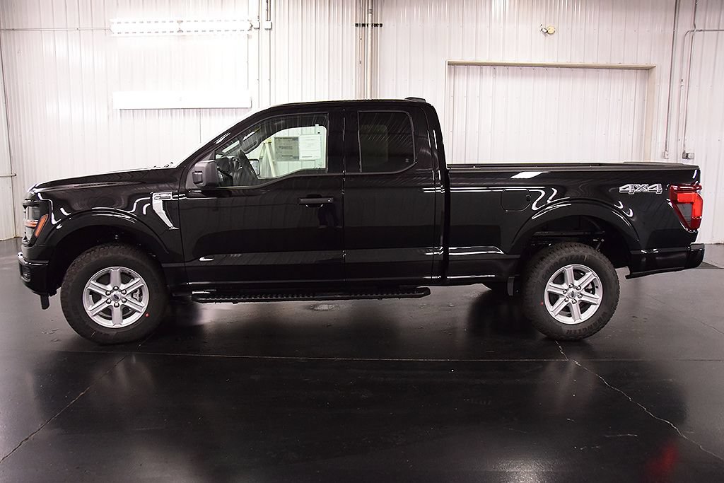 New 2026 Ford F150 XLT w/ Equipment Group 301A Standard AWD/4WD image 4