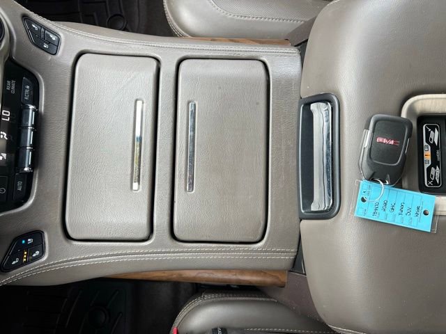 Used 2020 GMC Yukon XL Denali image 34