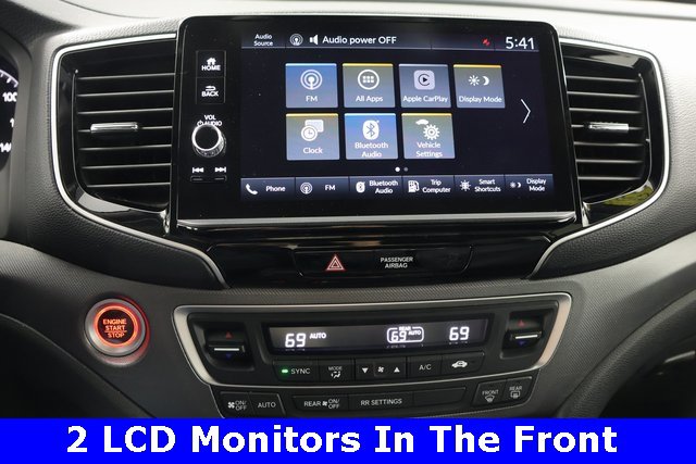 Used 2025 Honda Ridgeline Sport image 14