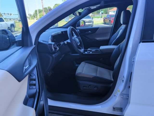 Used 2026 Chevrolet Equinox ACTIV w/ Safety and Technology Package AWD/4WD image 12