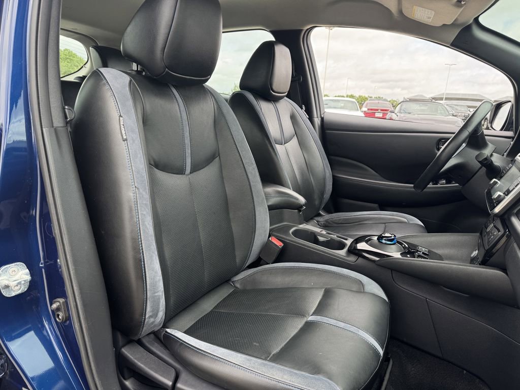 Used 2018 Nissan Leaf SL w/ SL Technology Package FWD image 27