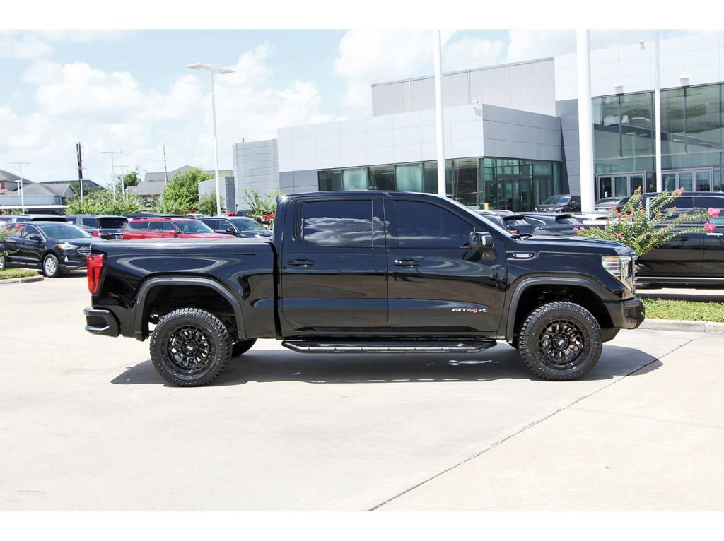 Used 2024 GMC Sierra 1500 AT4X AWD/4WD image 5