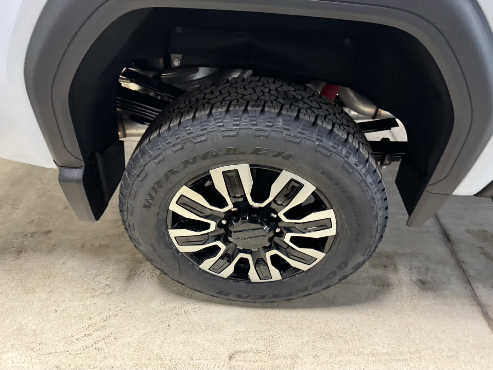 New 2026 GMC Sierra 3500 Denali Ultimate AWD/4WD image 8