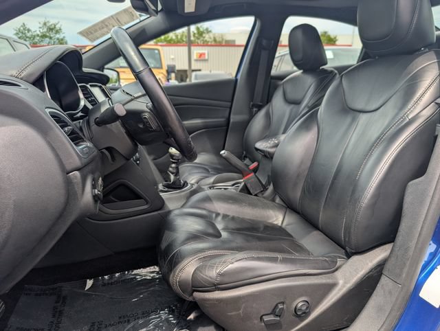 Used 2013 Dodge Dart Limited w/ Technology Group FWD image 7