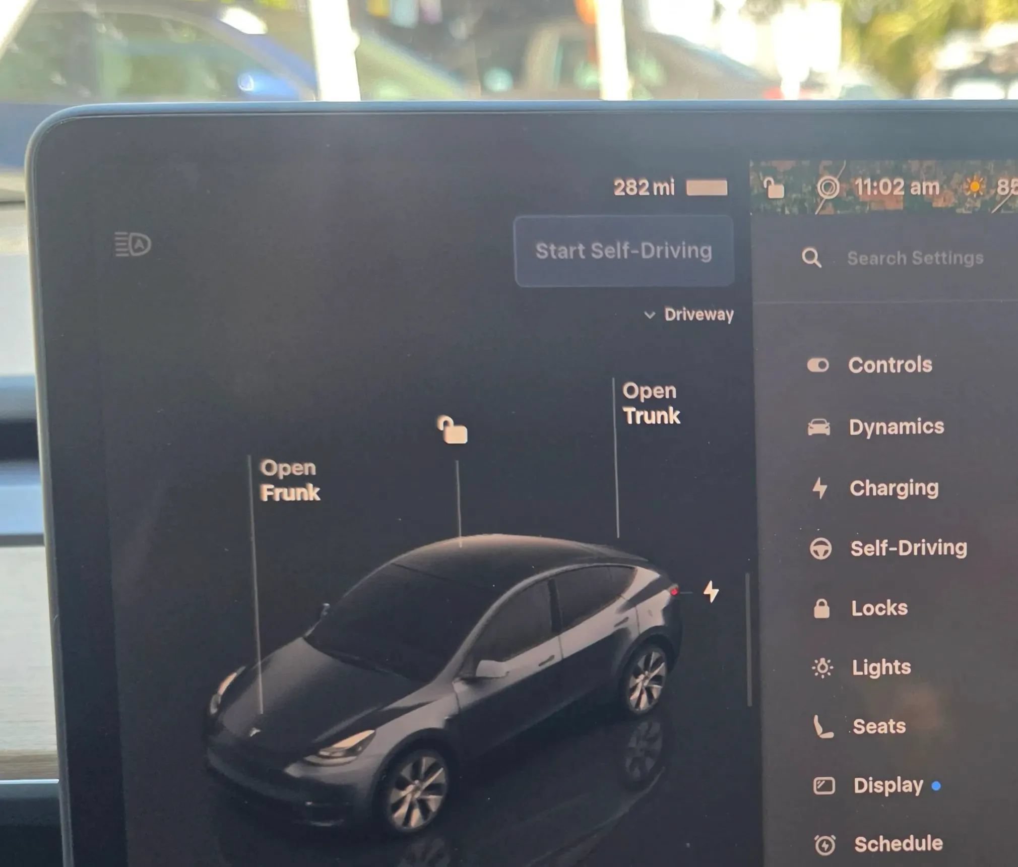 Used 2023 Tesla Model Y Long Range AWD/4WD image 25