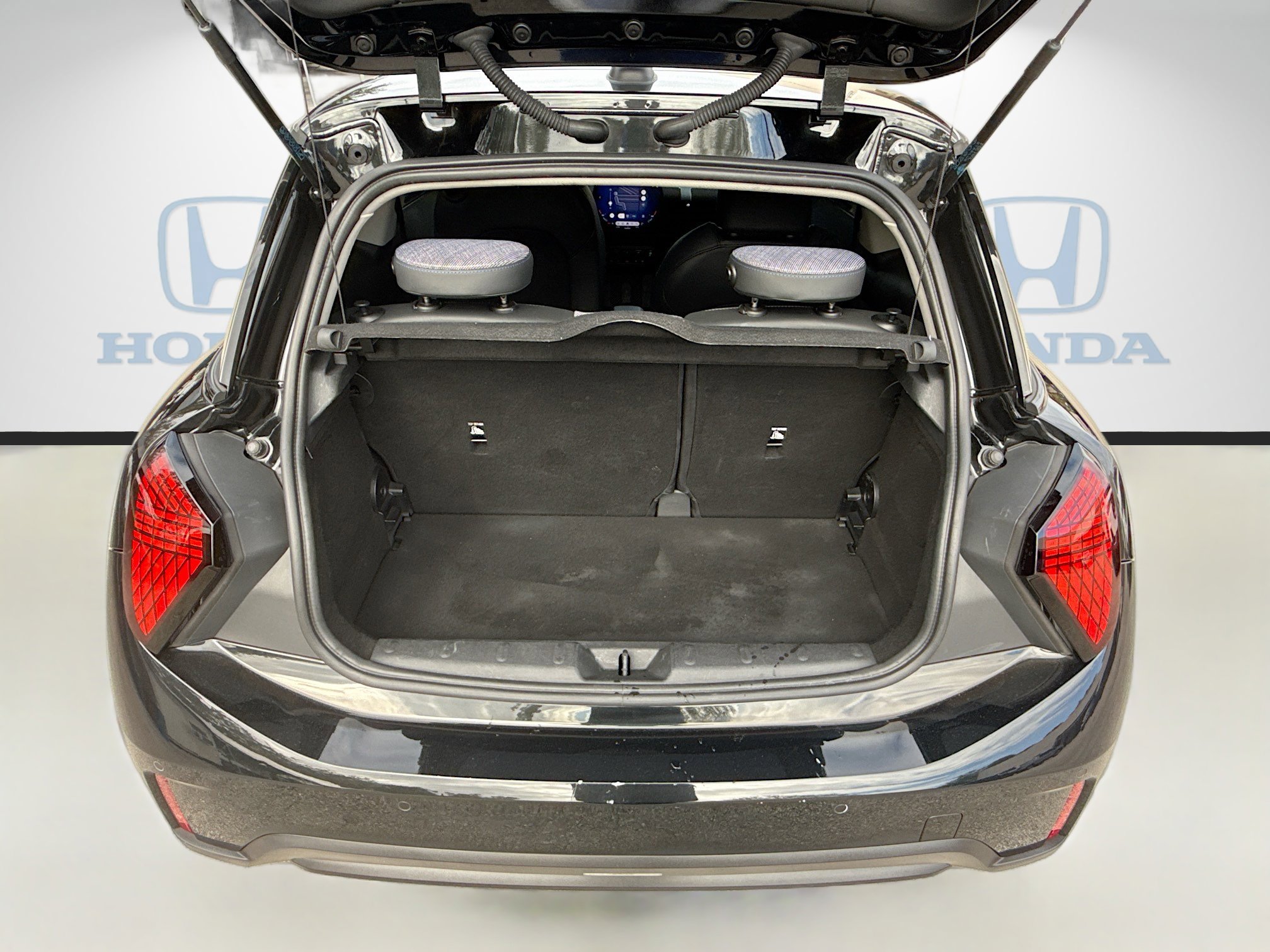 Used 2025 MINI Cooper S image 26